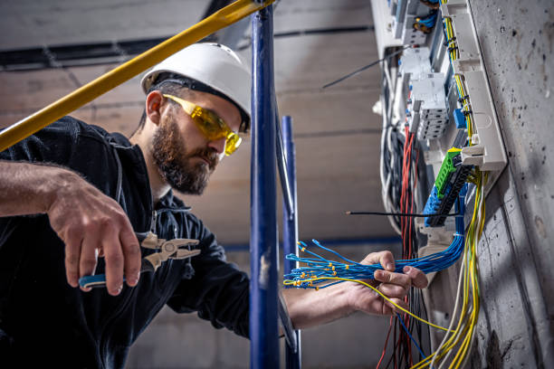 Best Electrical Contractors for Businesses  in Harb, OR