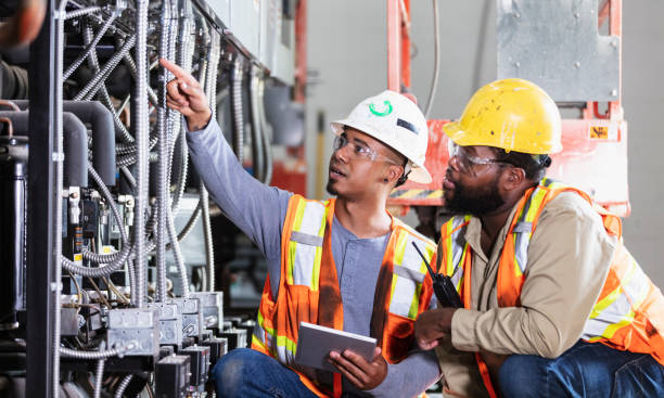 Best Licensed Electrician  in Harb, OR